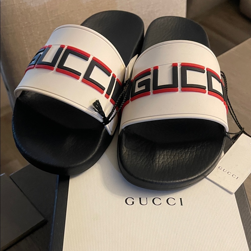 Gucci Black and White Logo Slide Sandals